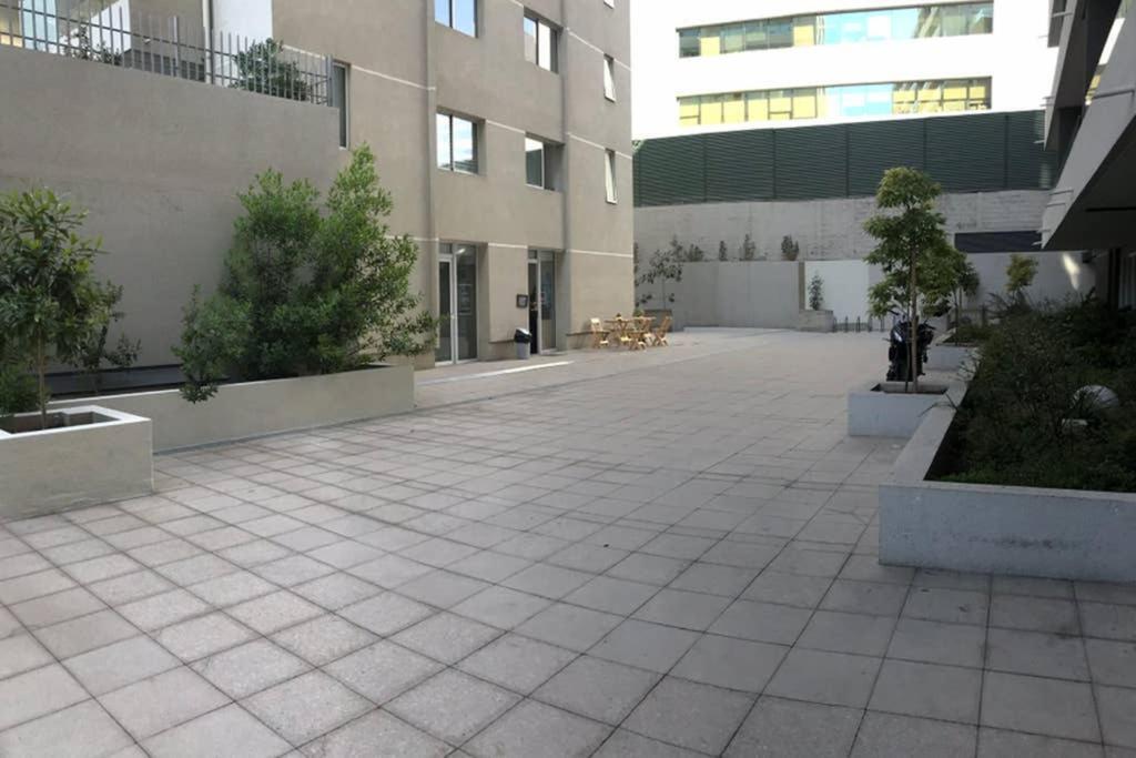 Appartamento Agradable Depto. Mirando A Clinica Condes Santiago del Cile